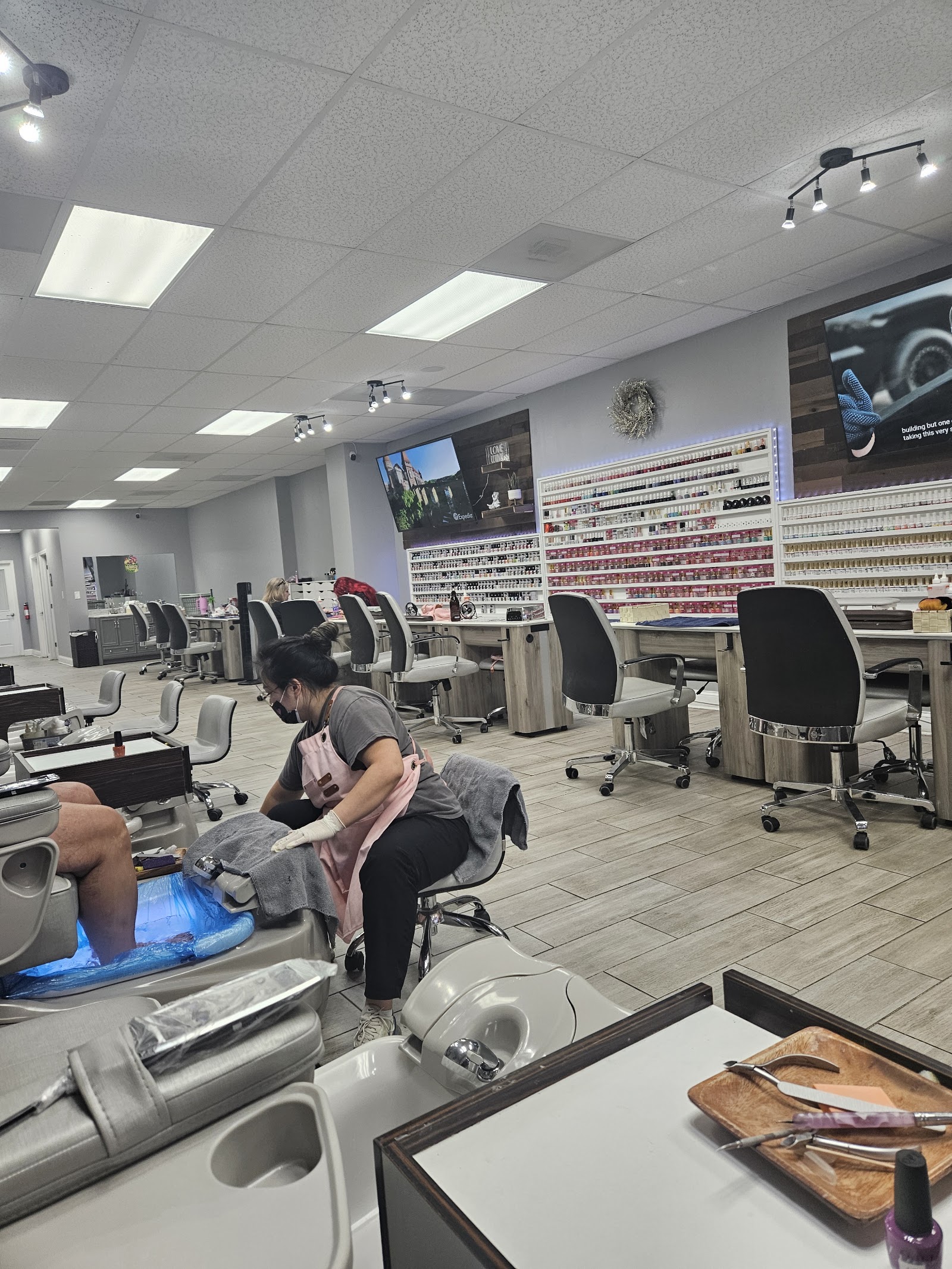 NailBox Salon nail photo 3
