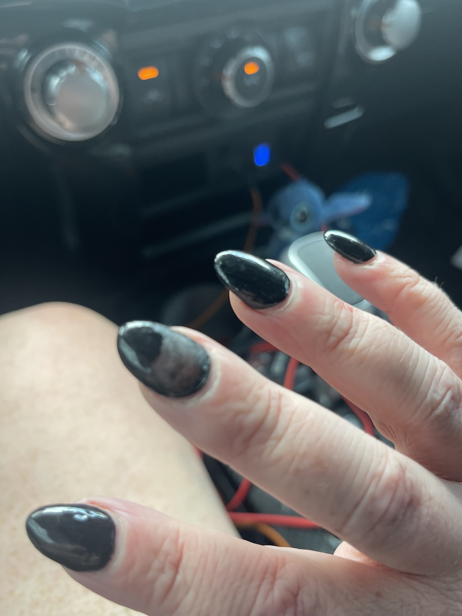NailBox Salon nail photo 5